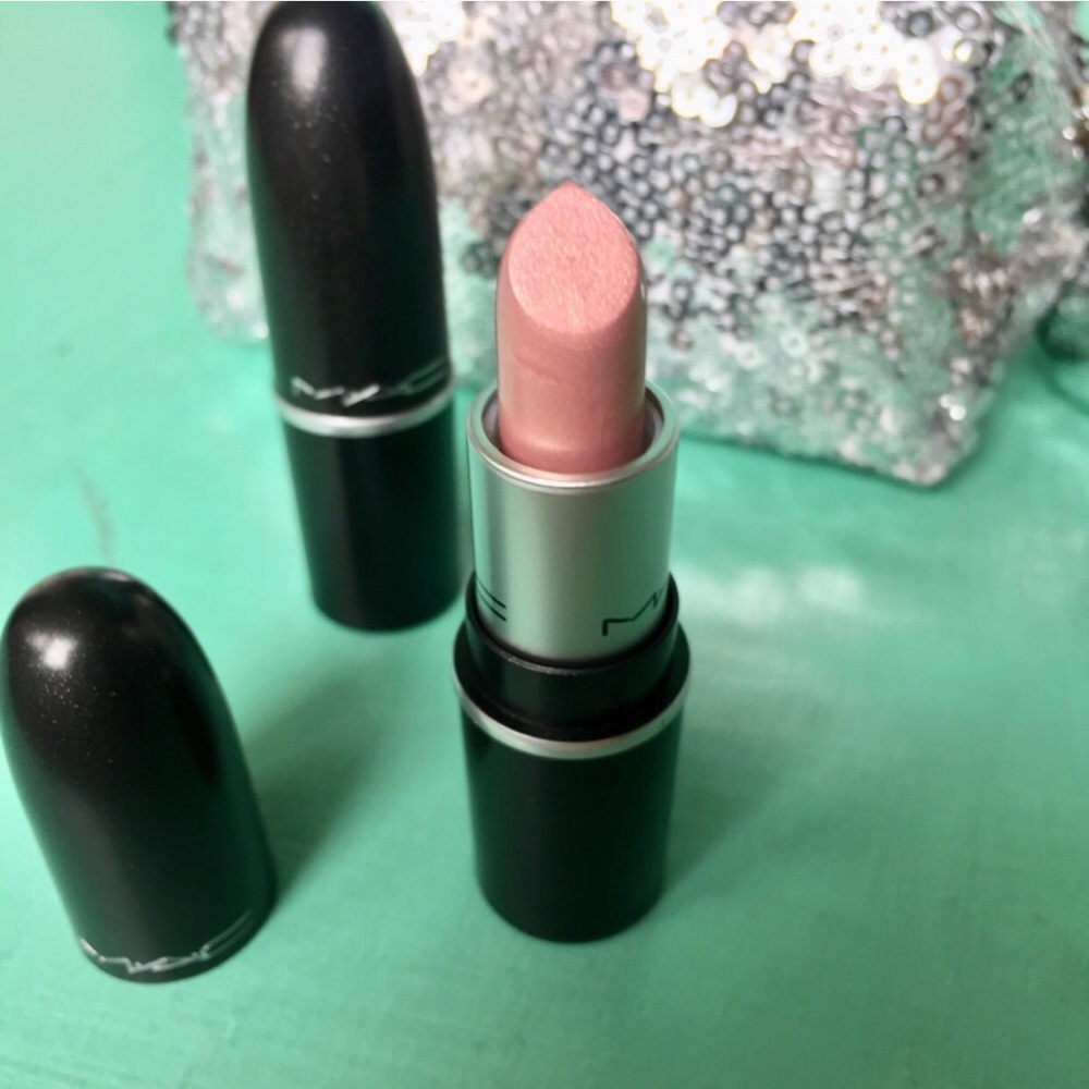 MAC Tease Maker